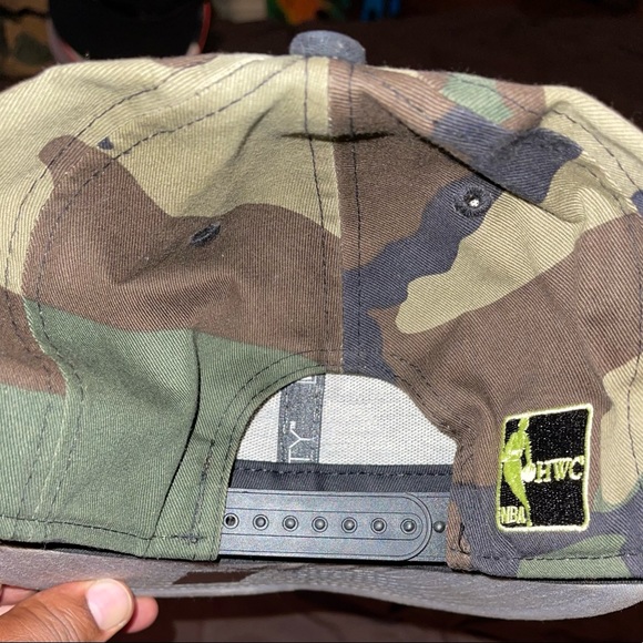 5950 SnapBack - Picture 2 of 2